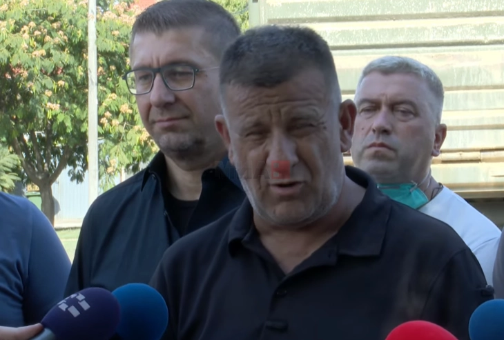 Tomevski: Ndërhyrja në zjarrin në Trubarevë ishte e suksesshme, është plotësisht nën kontroll, po punohet për shuarjen e tij