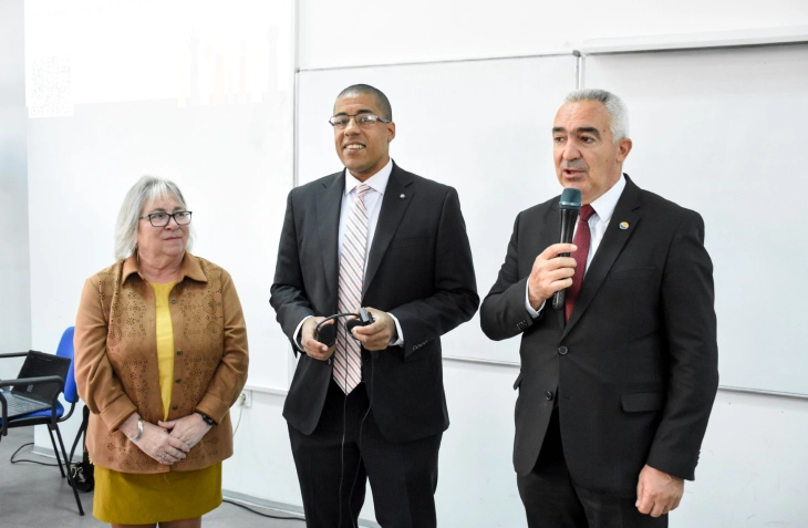 Një delegacion nga Universiteti Ilinoisi Verior – SHBA, zhvilloi disa aktivitete në Universitetin e Tetovës