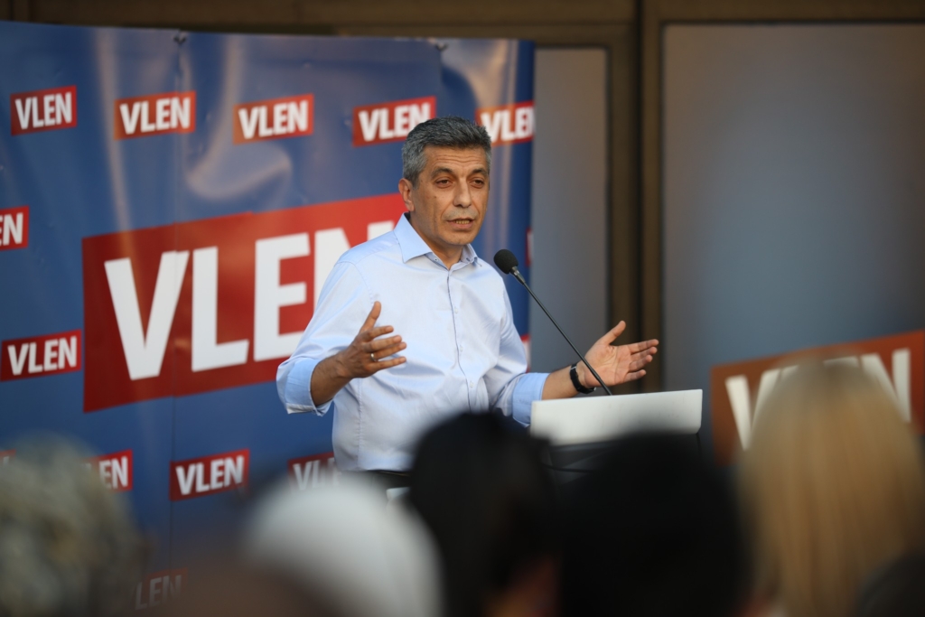 Izet Mexhiti: Çairi po ringjallet, BDI solli “botën serbe” dhe është aleate e Gruevskit!
