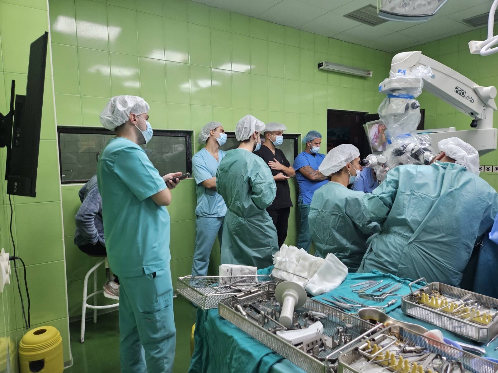 Aliu: Në Klinikën për Neurokirurgji për herë të parë është aplikuar videoangiografia fluorescente intraoperative gjatë trajtimit kirurgjik të aneurizmave në tru