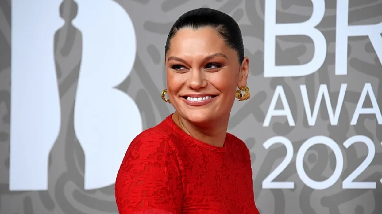 Jessie J njofton publikimin e albumit të gjashtë “Dont Tease Me With a Good Time”