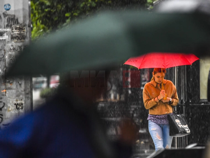 Mot me shi dhe i ftohtë deri të premten, në male borë, gjatë fundjavës stabilizim i motit