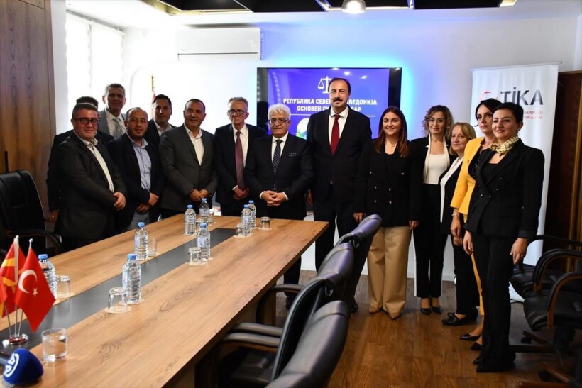 Dr  Mahmut Çevik viziton Gjykatën e Shkallës së Parë në Gostivar   TIKA për 20 vite afërsisht ka realizuar 1 300 projekte