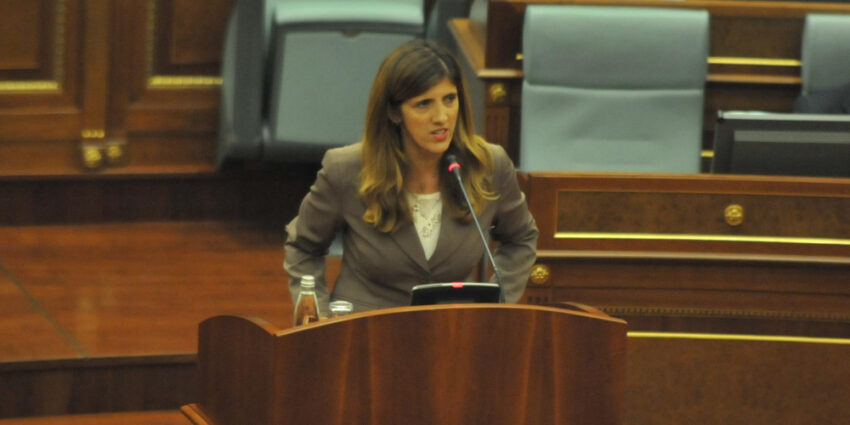 musliu-osmanit-une-ua-di-kodin-vartesve-te-dejona-mihajlit-shpejt-i-nxjerr-nga-takti