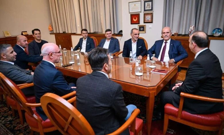 Afrim Gashi takon ish-kryetarin e Bashkisë së Bursës, Rexhep Alltepe