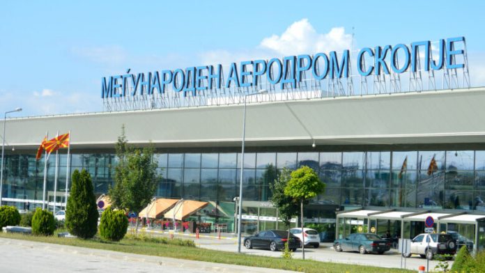 ne-aeroportin-e-shkupit-do-te-percillet-udhetari-i-tre-milionte-i-ketij-viti