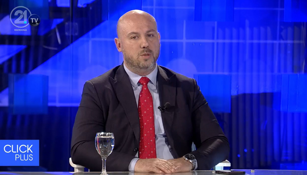 “Safe City”, “Gjobat do të vijnë edhe në gjuhën shqipe”! Iseni në Click Plus: Kemi avancuar 300 shqiptarë në MPB