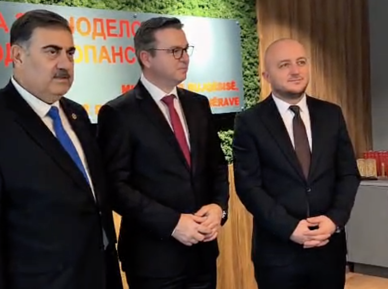 VLEN: Albrim Hoxha forcon bashkëpunimin strategjik për bujqësi të qëndrueshme