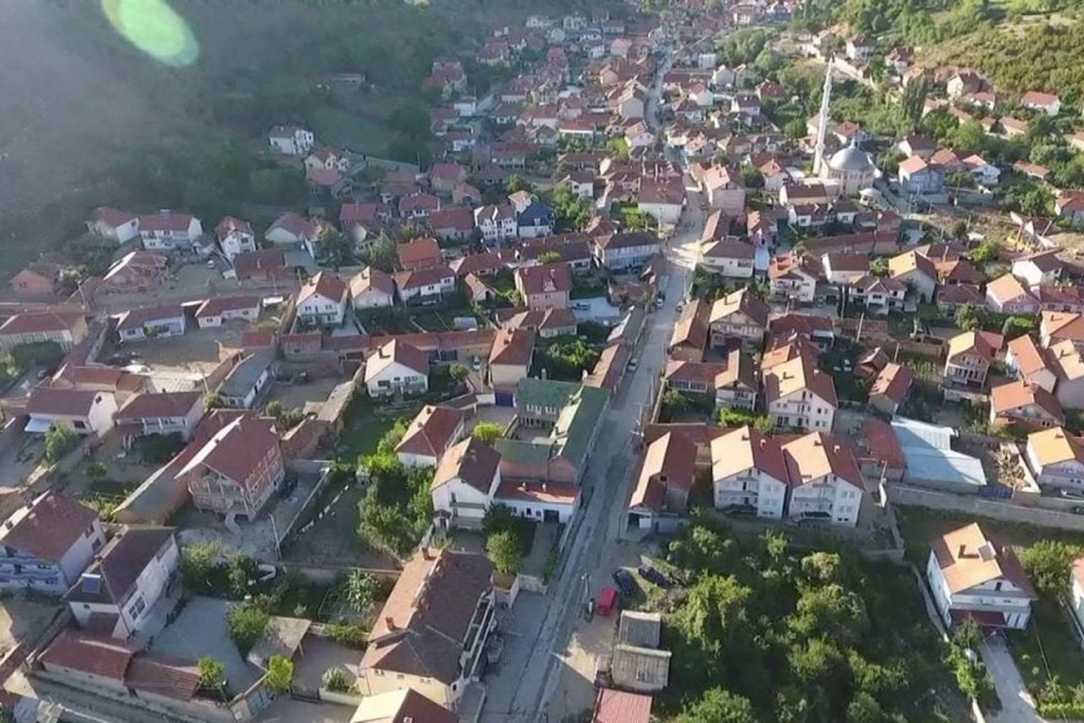 Asnjë masë kujdesi ndaj të dyshuarve për abuzim seksual dhe shantazhim ndaj së miturës
