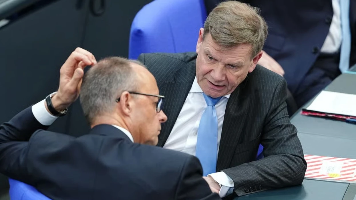 Gjermania i bën thirrje Francës të rrisë shpenzimet e mbrojtjes