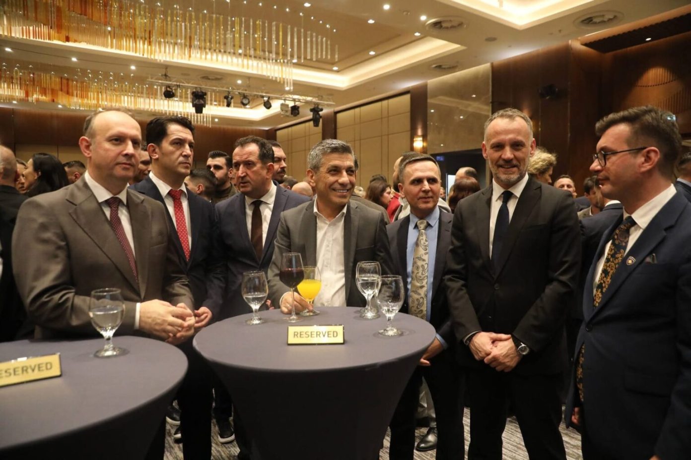 VLEN bashkë në pritjen solemne me rastin e Ditës së Pavarësisë së Kosovës  me ftesë të ambasadorit Florian Qehaja