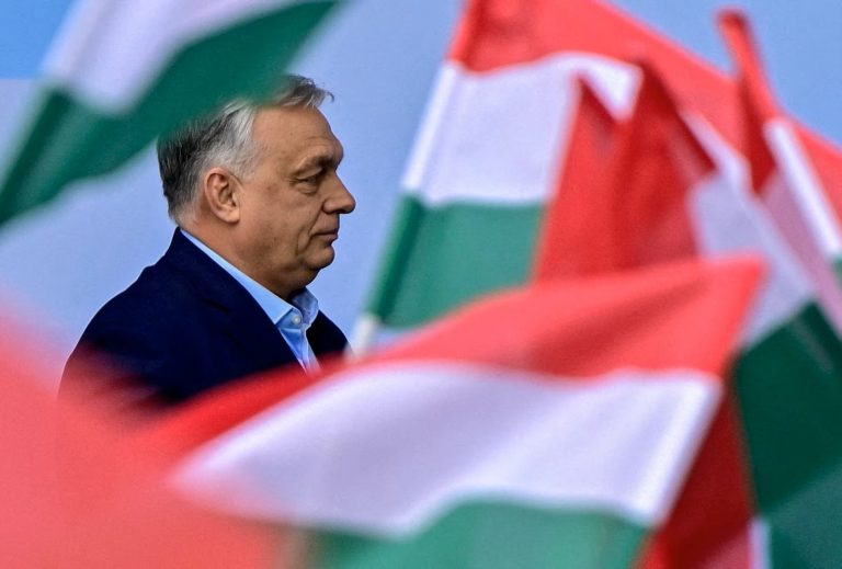 Qeveria e Orban akuzohet për frikësim masiv të votuesve