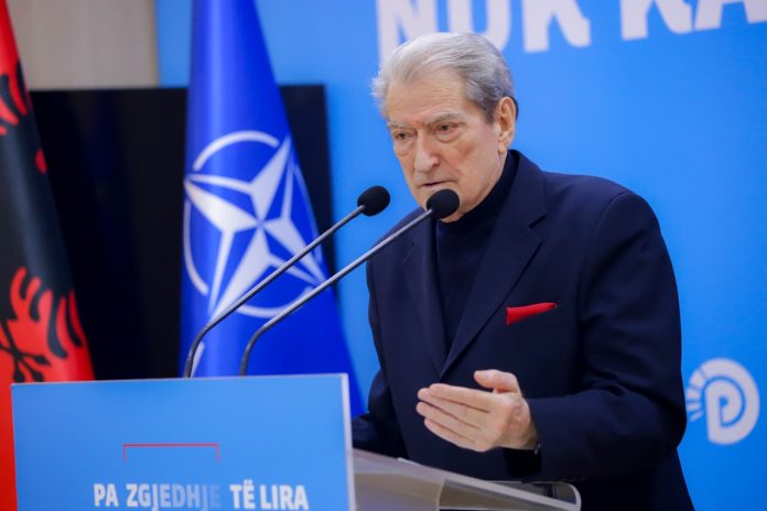 Berisha: Trafiku i drogës zhvlerësoi euron dhe dollarin, goditje fatale për ekonominë