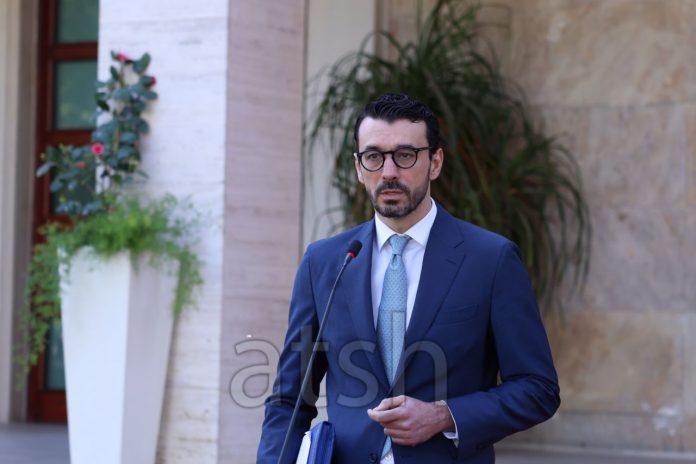 Karakaçi: 100 milionë euro për “Portën e Alpeve” në Shkodër, mundësi për sezon të plotë turistik