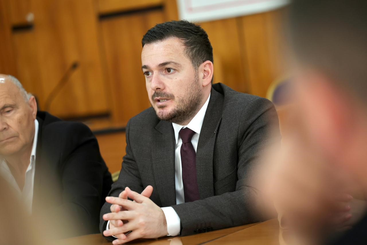 lushnja-behet-model-per-sektorin-e-vajit-te-ullirit-salla-krijojme-kushte-per-uljen-e-kostove-rritjen-e-eficiences-dhe-permiresimin-e-aksesit-ne-treg