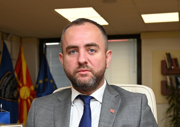 Ministri i Brendshëm Pançe Toshkovski kundër shtetësisë së dyfishtë për deputetë dhe ministër 