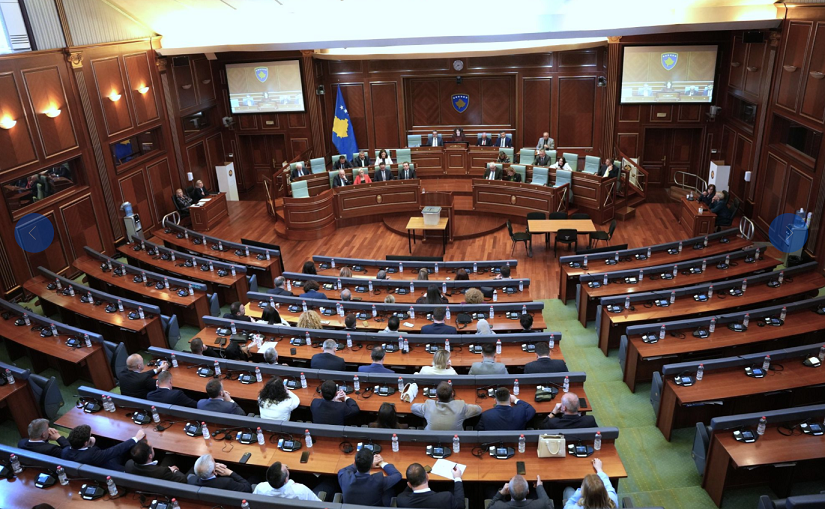 Kuvendi del me njoftim pas dështimit të seancave për presidentin