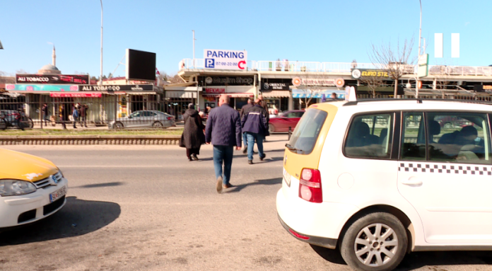 Qyteti i Shkupit ka vendosur përfundimisht të mbyllë vendkalimin ilegal në Bit Pazar