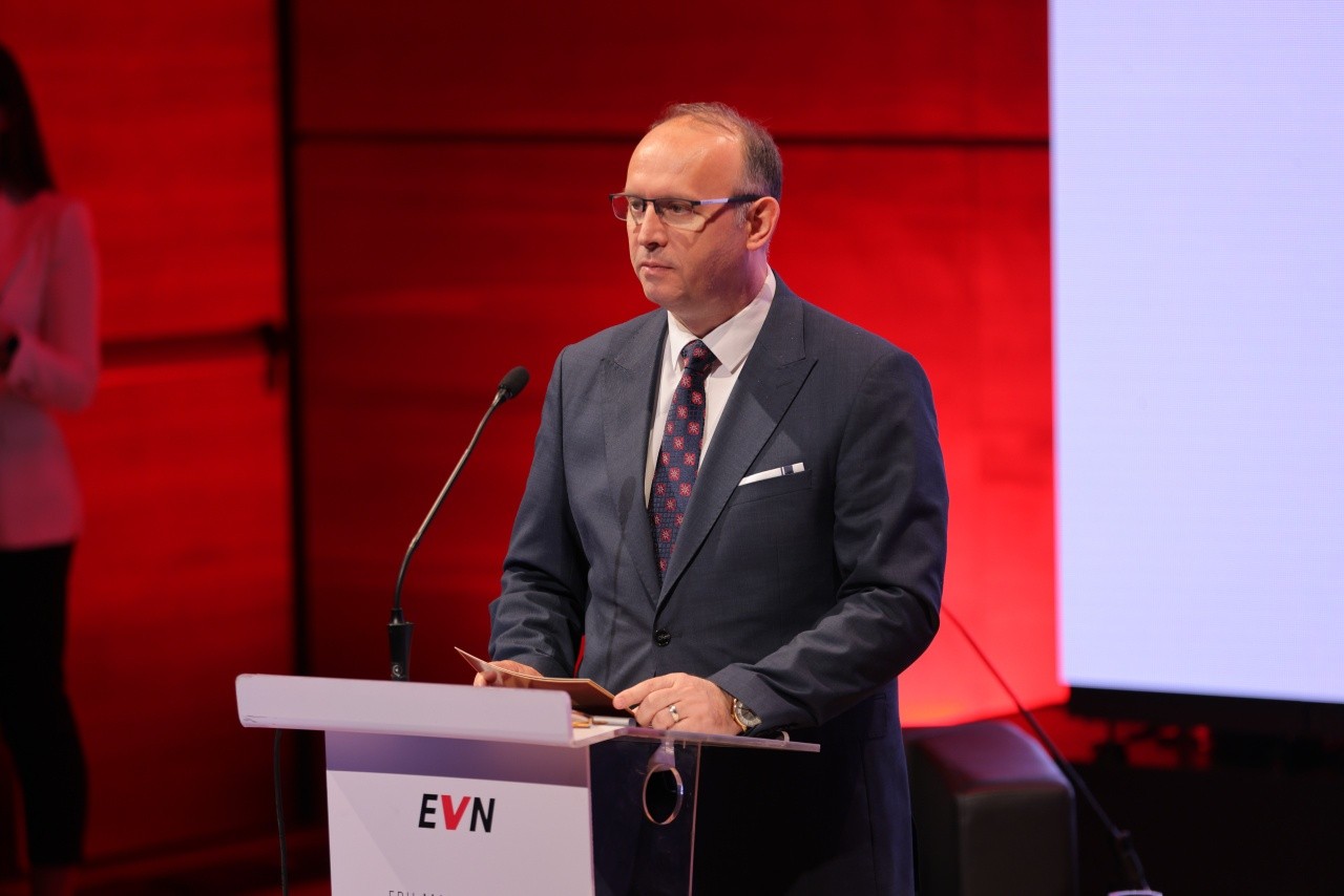 Gashi në 20-vjetorin e EVN: Kuvendi i përkushtuar për politika moderne energjetike