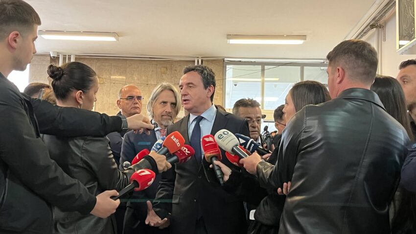 Kurti për deklaratën e deputetit Geci  Lufta ishte e drejtë  besojmë në pafajësinë e krerëve të UÇK së