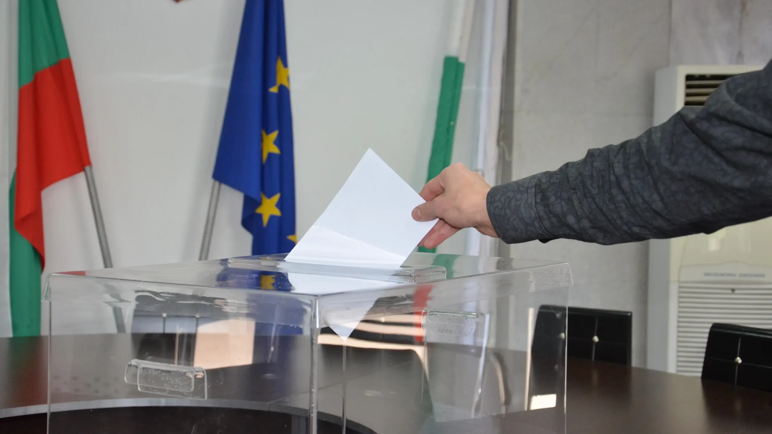 Bullgarët votojnë sot për një parlament të ri