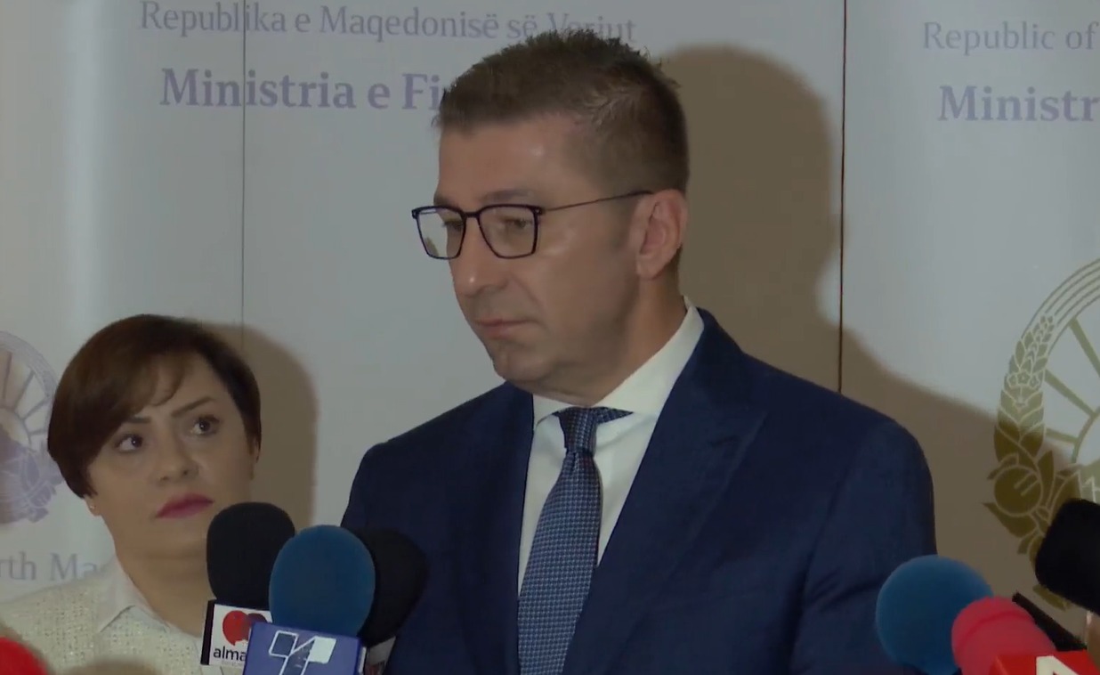 Mickoski komenton nismën e BDI së për ndryshim kushtetute për kërkesën e BE së