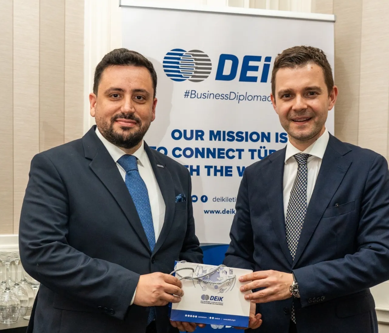 Forumi në Antalya  Diskutohet rritja e tregtisë Türkiye Maqedoni e Veriut