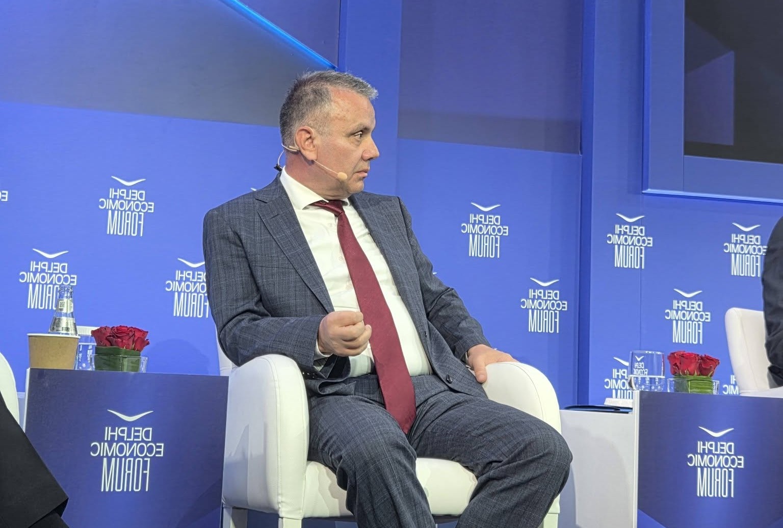 Dimitrovski: Ndryshimet kushtetuese duhet të garantojnë identitetin e maqedonasve në Bullgari 