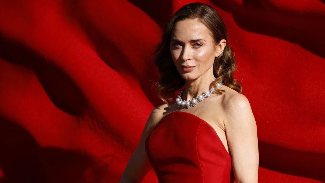 Emily Blunt këshillon për punë: "Ëndrrat nuk jua paguajnë qiranë" – Udhëzime të forta për karrierë
