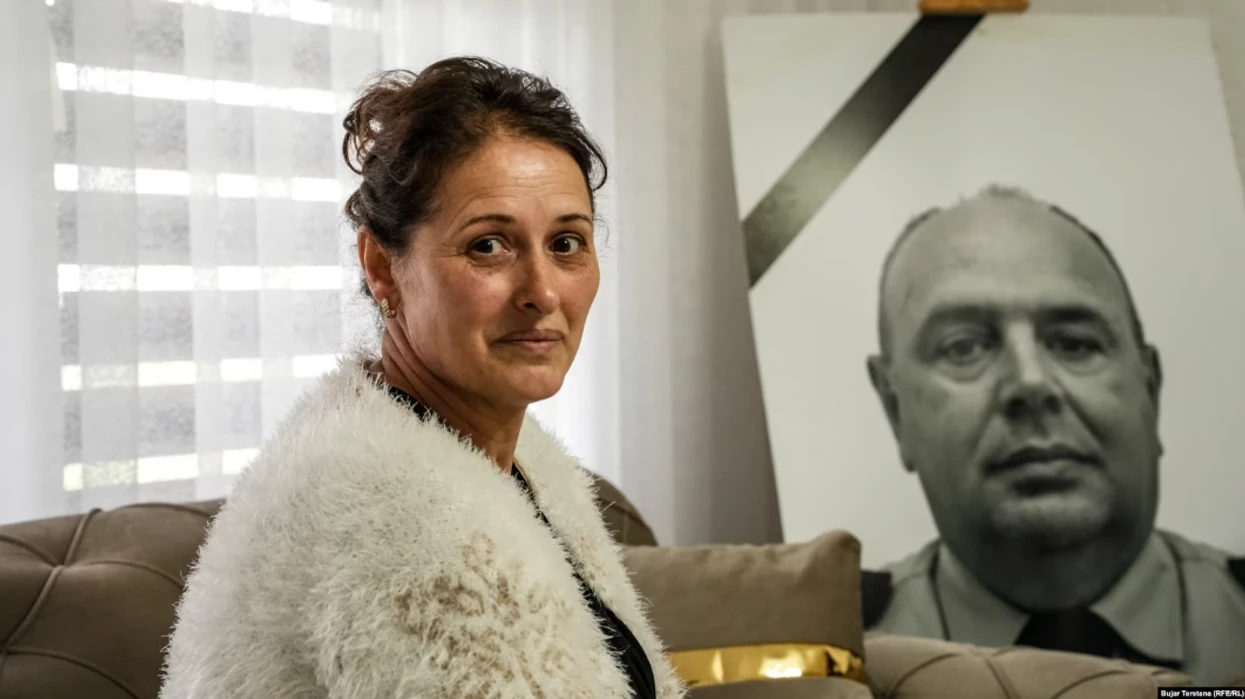 “Për ne, ai ka qenë gjithmonë hero” – jeta e Afrim Bunjakut nga kujtimet e gruas së tij