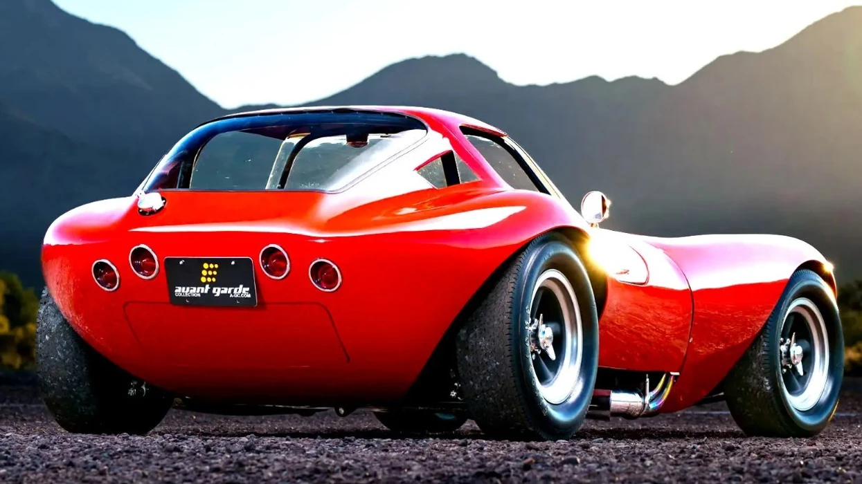 Një nga vetëm 19 këto makina të ndërtuara ndonjëherë sapo është shitur për 520 000 dollarë