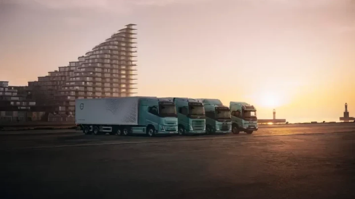 volvo-prezanton-kamionet-elektrike-qe-arrijne-deri-ne-700-km-autonomi