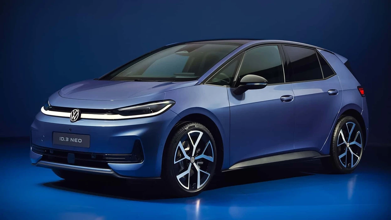 volkswagen-id-3-neo-heq-dore-nga-rreshqitesi-i-urryer-me-prekje-per-butona
