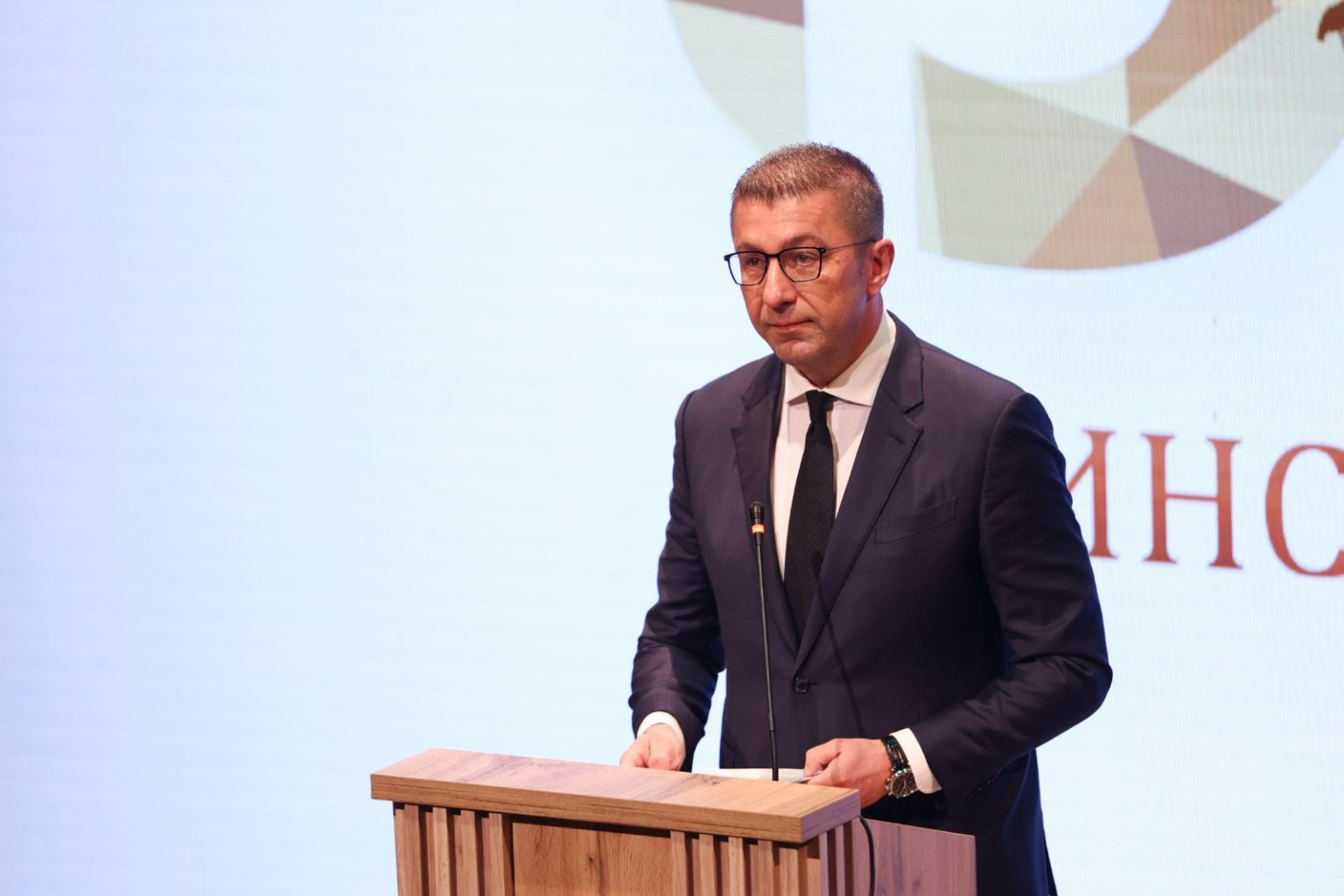 Mickoski: Në 20 muajt e fundit Drejtoria e doganave ka shënuar rezultatet më të mira të ekzistimit të saj