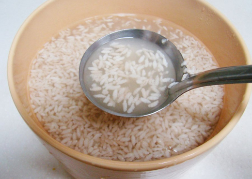 Shëndeti i stomakut, lëngu i orizit dhe kurat më të mira natyrale