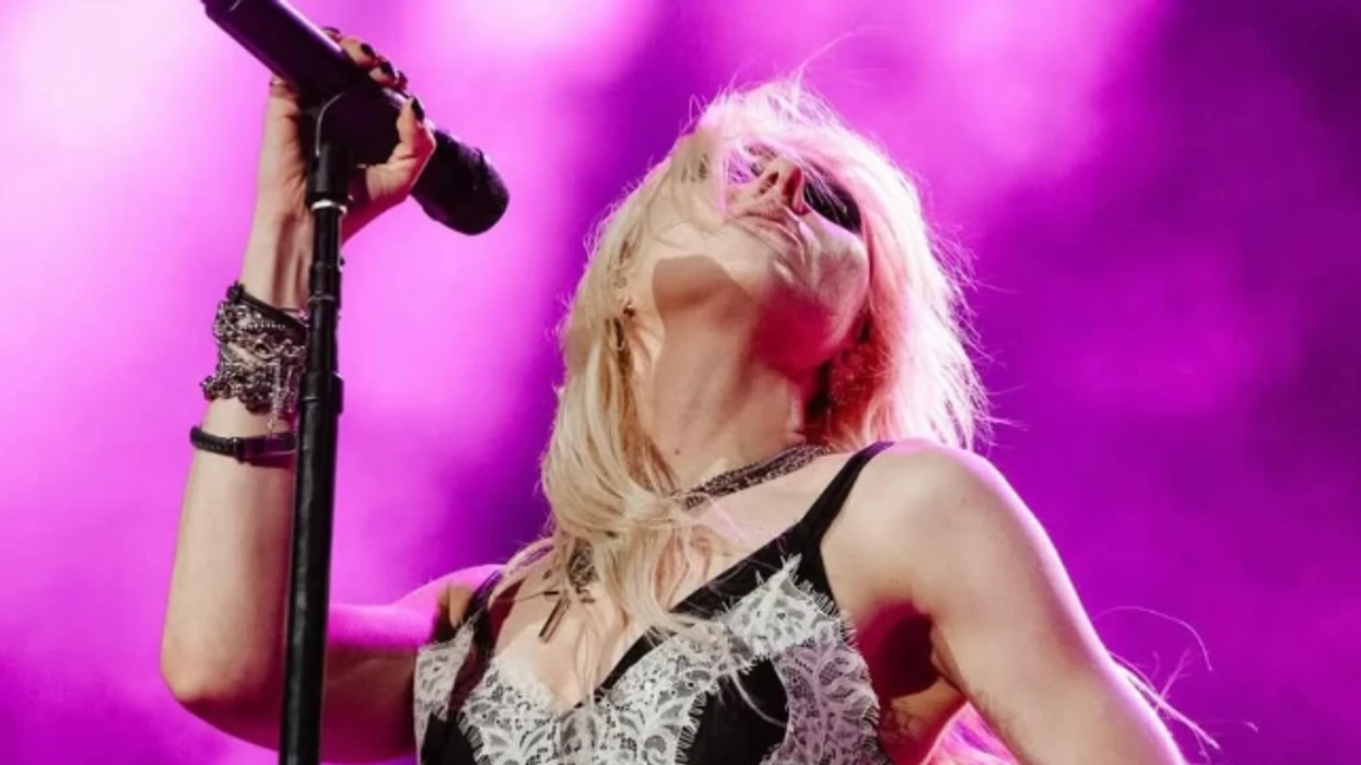 Këngëtarja amerikane përfundon në spital pas pickimit nga merimanga helmuese në Meksikë