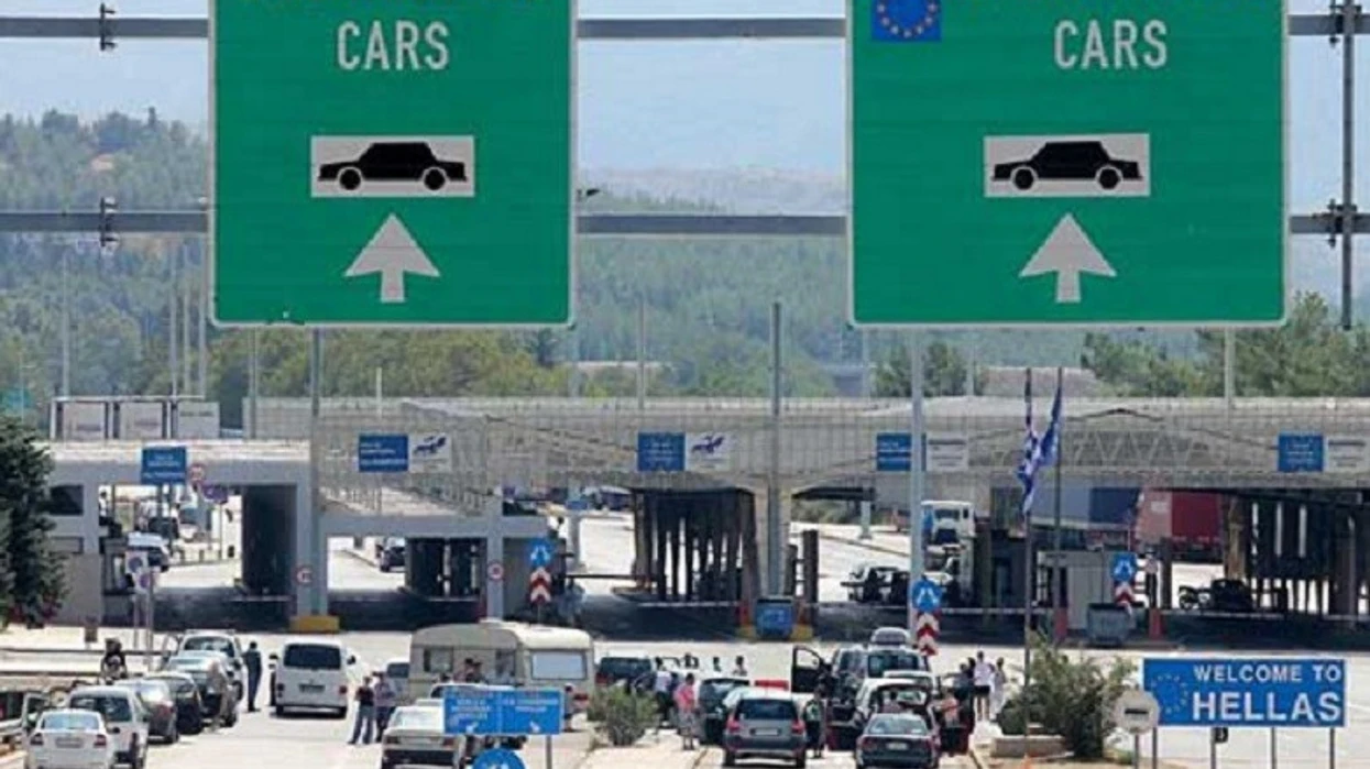 Rregulla më të rrepta në Greqi për pajisjet e automjeteve  hynë në fuqi më 18 qershor