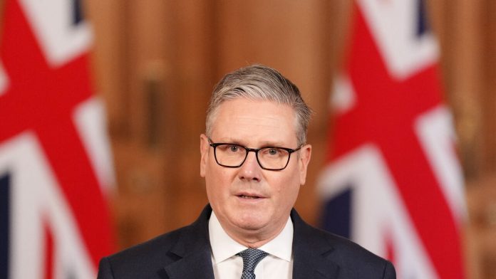 Starmer dënon sulmet e Iranit ndaj EBA-s, bën thirrje për ulje të tensioneve