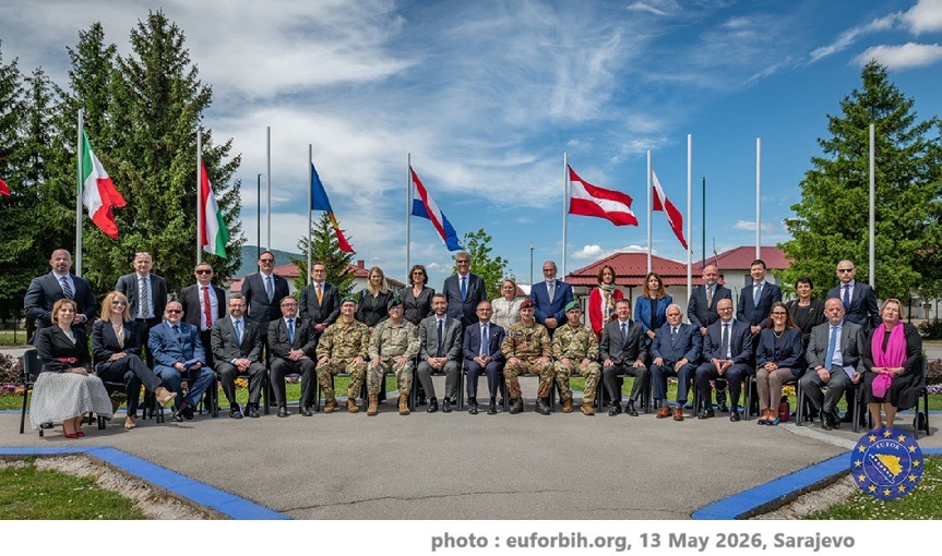 Gjeneralët e diplomatët e BE e NATO në Bosnjë takohen pas shqetësimeve se serbêt pro Rusi synojnê shpërbërjen e vendit