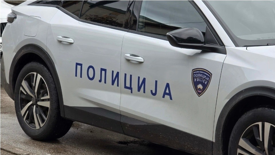 Pagoi 1.000 euro për veturë nga jashtë, por tetovari mbeti pa para dhe pa automjet
