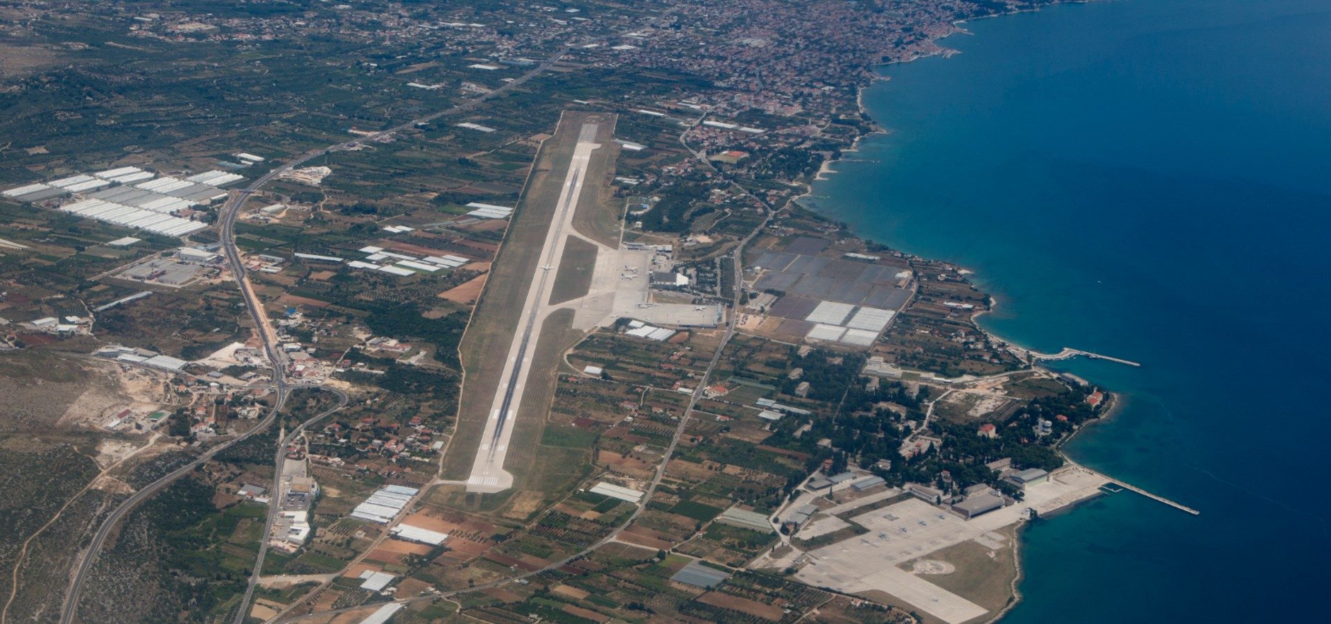 Dramë në aeroportin e Splitit: Aeroplani i Croatia Airlines doli nga pista gjatë ngritjes