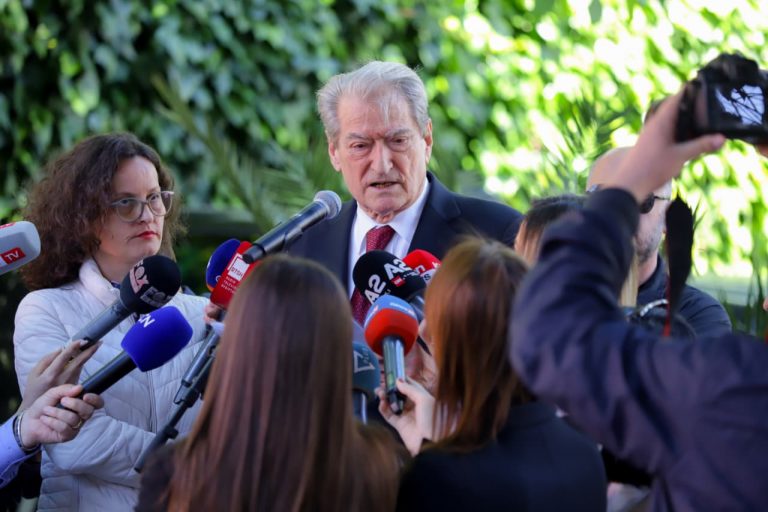 berisha-ndryshimi-i-protokollit-per-masat-arrest-me-burg-asgje-te-perbashket-me-qytetaret