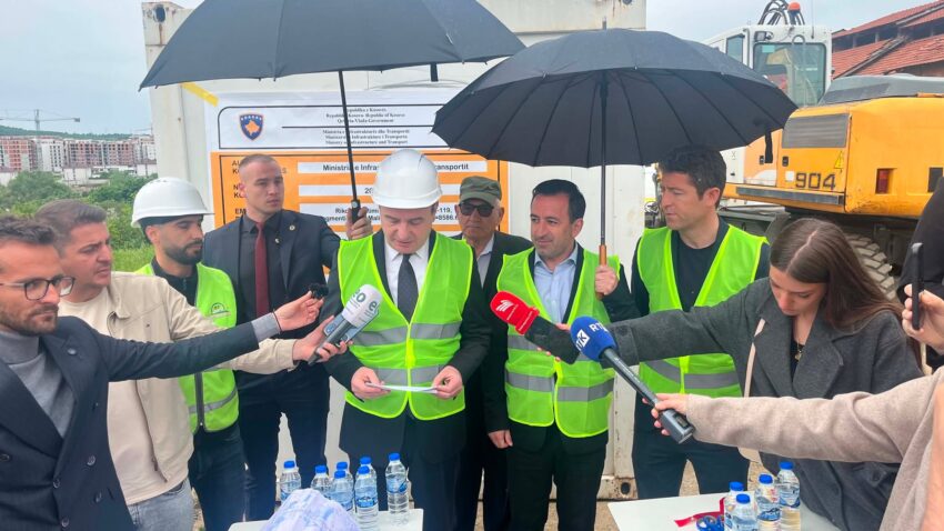 Kurti për katërshen e UÇK-së: "Kosova ka nevojë për gjykata normale, jo speciale"
