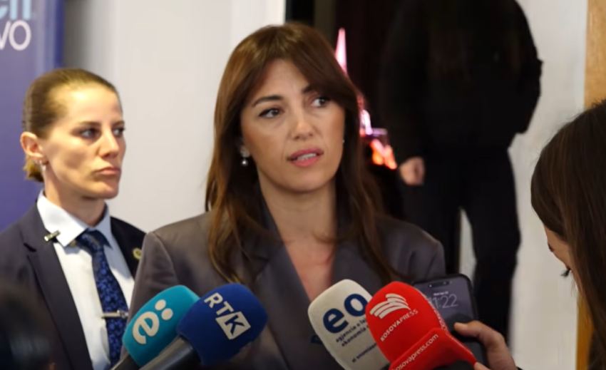 Albulena Haxhiu takon Shoqatën e Invalidëve të Luftës në Kosovë: Angazhimi për të drejtat e viktimave civile
