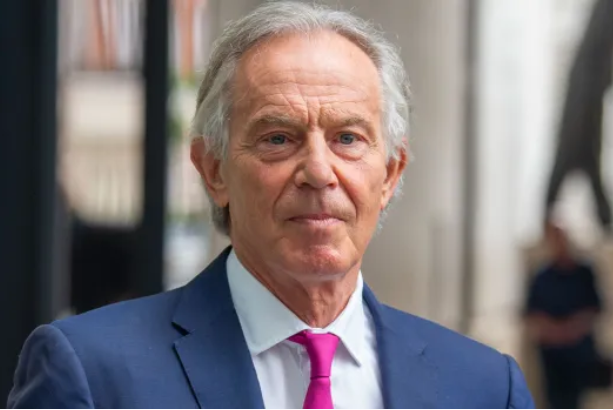Tony Blair  Evropa dhe vendet e Gjirit të forcojnë aleancën ushtarake dhe ekonomike 