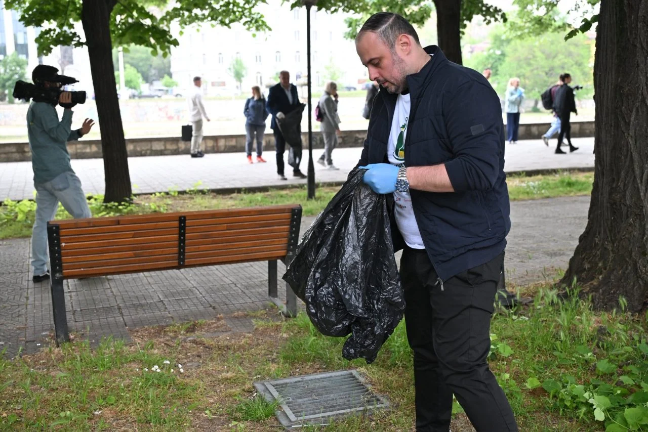 Orce Gjorgjievski nis aksionin më masiv ekologjik në Ballkan: Mjedisi i pastër, përgjegjësi e përbashkët për të ardhmen e Shkupit
