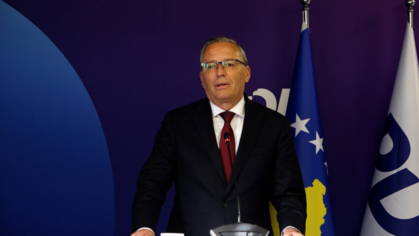 Hamza  Kosova po rrëshqet drejt varfërisë  duhet kthesë urgjente për shtetin dhe qytetarët