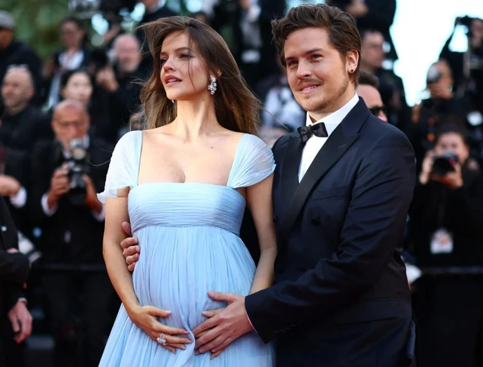 Barbara Palvin dhe Dylan Sprouse priten fëmijën e tyre të parë: Një moment i rëndësishëm në jetën e tyre 