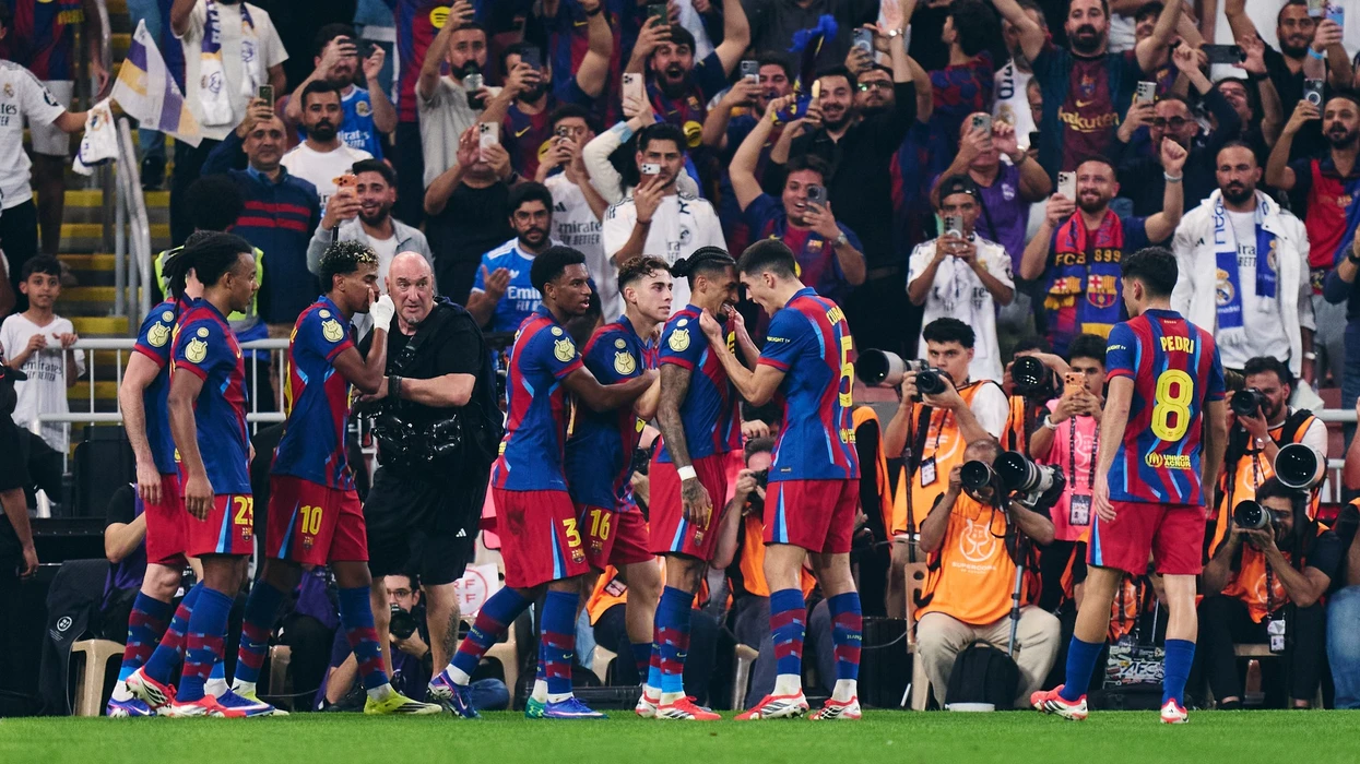 te-gjithe-tifozet-katalunas-e-kane-enderruar-kete-cfare-i-duhet-barcelones-te-shpallet-kampion-ne-el-clasico