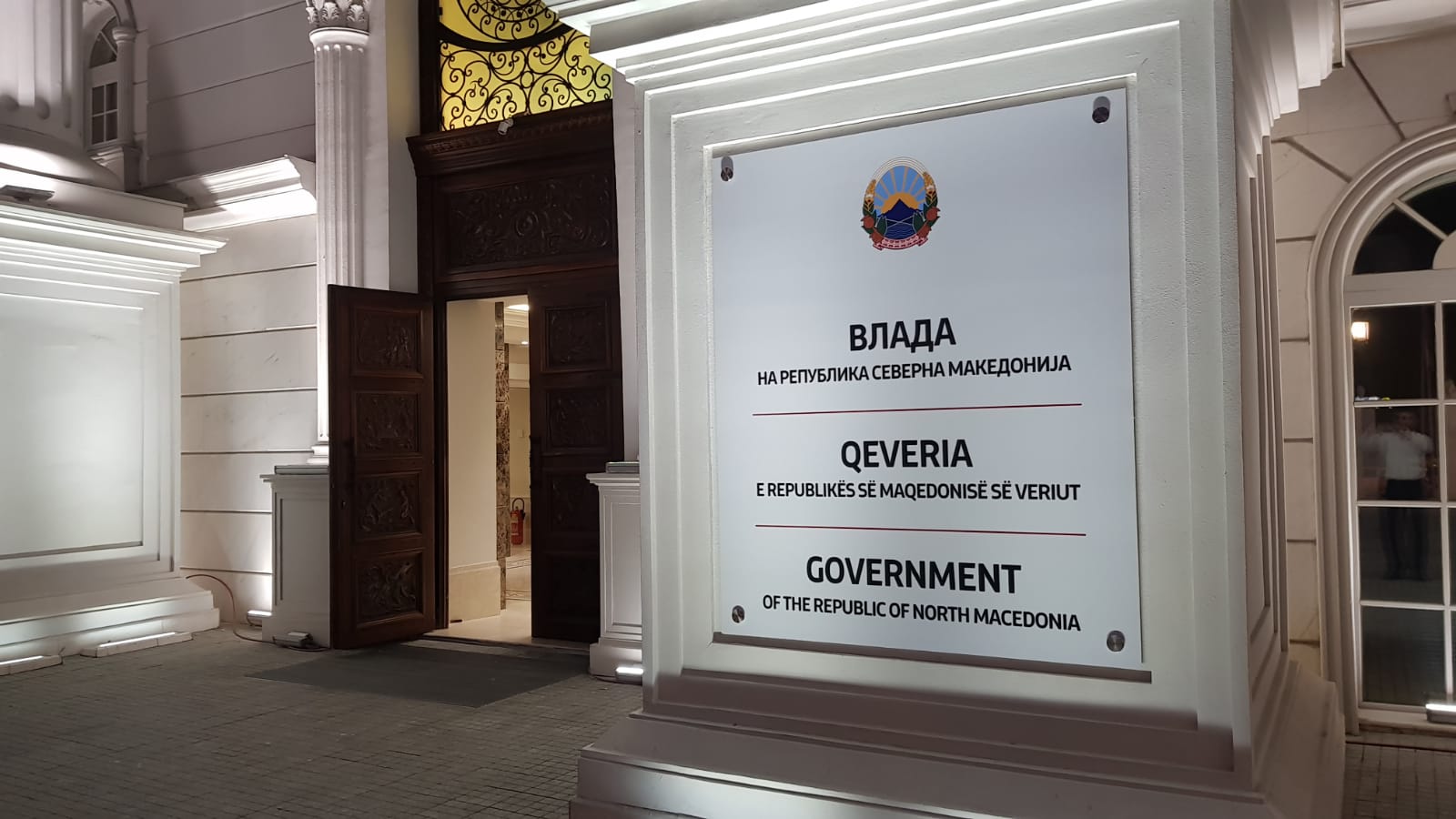 Rikonstruimi i shumëpërfolur i Qeverisë  Zhurnal sjellë detaje që po qarkullojnë në qarqet politike